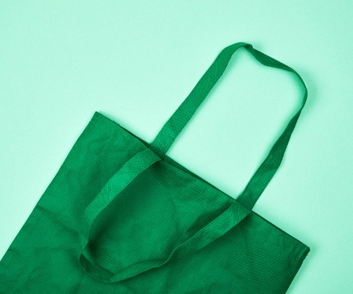 How Eco Green Bags Benefit the Environment