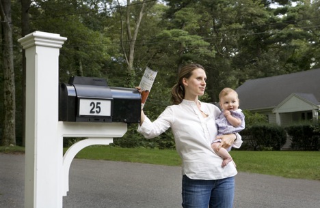 Guiding Light Mailbox