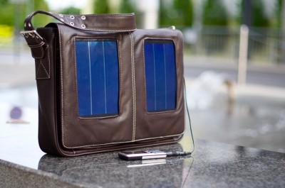 SunnyBag with Solar Panels