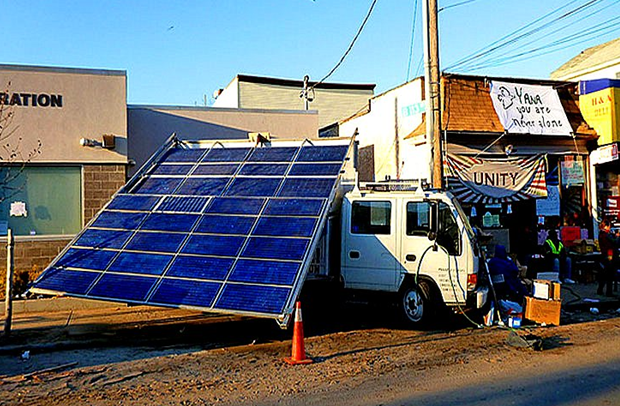 GreenPeace Rolling Sunlight unit to provide power to Sandy Victims 